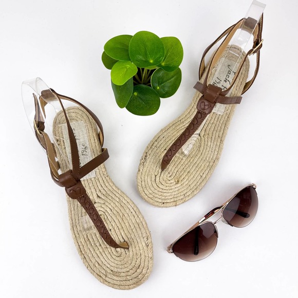 Jack Rogers Shoes - JACK ROGERS Evie Leather Thong Espadrille Sandal
